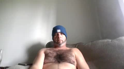 rubbingoneout714 online show from 01.05.25