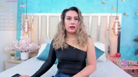 Snapshot of rubby_taylor chatting on 04.10.26 RubbyTaylor online show from 04.10.26