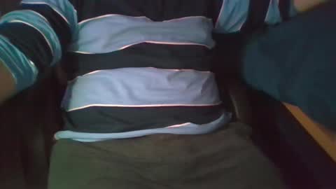 Snapshot of ruben90mr chatting on 12.16.24 ruben90mr online show from 12.16.24