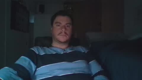 Snapshot of ruben90mr chatting on 12.16.24 ruben90mr online show from 12.16.24