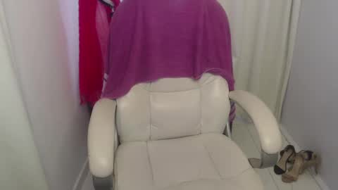 Snapshot of rubi_halliwey chatting on 02.26.25 Rubi online show from 02.26.25