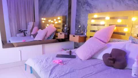 Rubi online show from 02.12.25