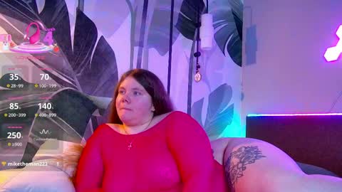 Snapshot of rubyvalen chatting on 04.08.26 Ruby online show from 04.08.26