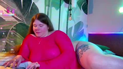 Snapshot of rubyvalen chatting on 04.11.26 Ruby online show from 04.11.26