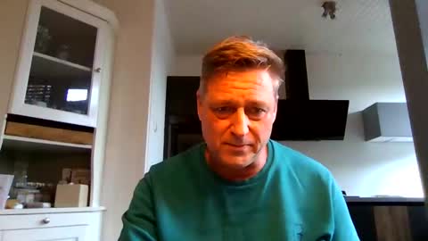 Snapshot of rudeski chatting on 10.28.25 rudeski online show from 10.28.25