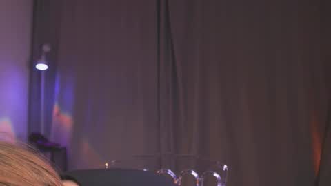 Snapshot of rue_novella chatting on 03.10.26 Mila online show from 03.10.26