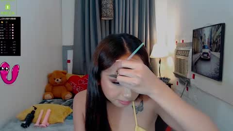 Snapshot of ruesalvartore chatting on 01.05.25 its me Sabel online show from 01.05.25
