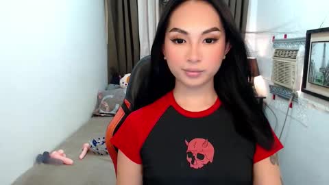 Snapshot of ruesalvartore chatting on 10.20.25 its me Sabel online show from 10.20.25