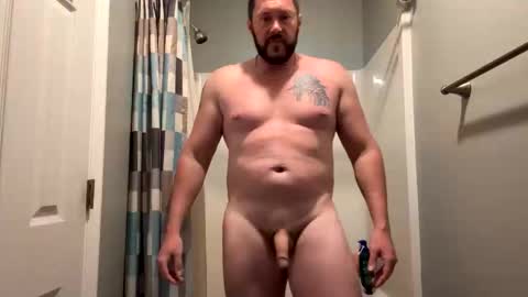 Snapshot of ruggedcharm777 chatting on 11.19.25 ruggedcharm777 online show from 11.19.25