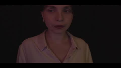 Snapshot of running_with_the_wolves chatting on 01.24.25 Elena online show from 01.24.25