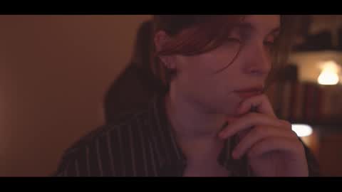 Snapshot of running_with_the_wolves chatting on 11.07.25 Elena online show from 11.07.25