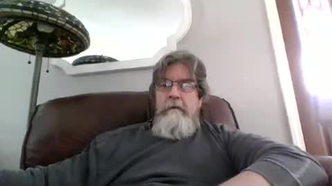 Snapshot of runningaround60 chatting on 02.17.26 runningaround60 online show from 02.17.26