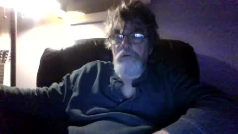 Snapshot of runningaround60 chatting on 06.02.26 runningaround60 online show from 06.02.26