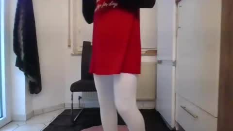 Snapshot of ruskinni1893 chatting on 02.14.25 Ruskinni online show from 02.14.25