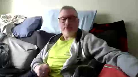 rusty69x online show from 10.24.25