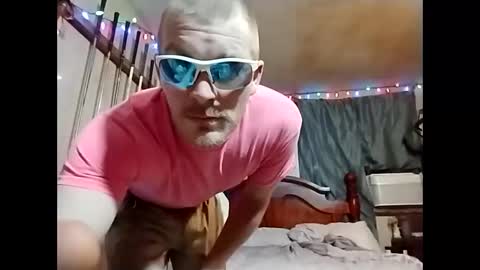 Snapshot of rustyshackelford1902 chatting on 09.17.25 Rusty online show from 09.17.25