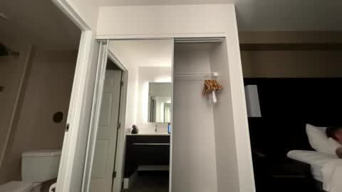 Snapshot of rustyxkorpse chatting on 04.01.26 rustyxkorpse online show from 04.01.26