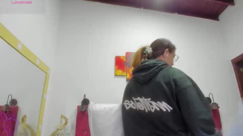 Snapshot of ruth_harvey chatting on 02.10.26 Ruth online show from 02.10.26