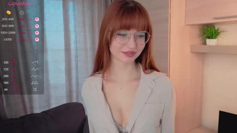 Snapshot of ruthwilliams_ chatting on 03.02.26 Maria online show from 03.02.26