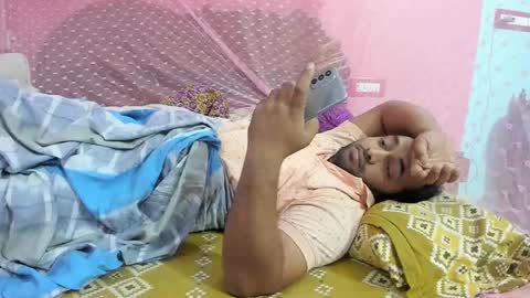 Snapshot of rwb17 chatting on 02.05.25 rwb17 online show from 02.05.25