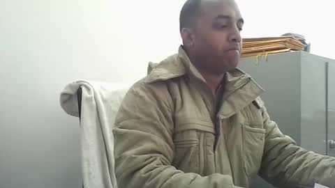 Snapshot of rwb17 chatting on 02.20.25 rwb17 online show from 02.20.25