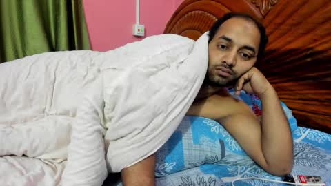 Snapshot of rwb17 chatting on 12.16.25 rwb17 online show from 12.16.25