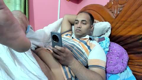 Snapshot of rwb17 chatting on 12.18.25 rwb17 online show from 12.18.25