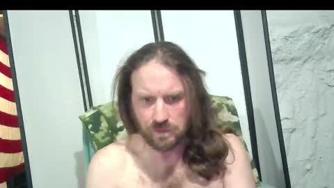 rwb1982 online show from 12.17.25