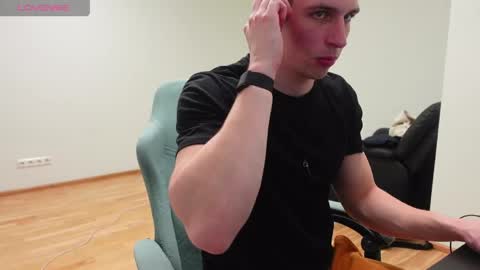 RYAN DOZER online show from 04.14.26