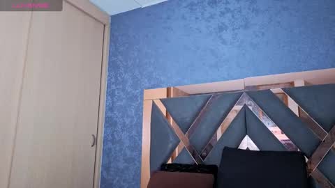 R Y A N online show from 10.09.25