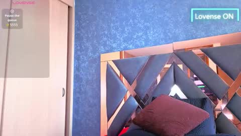 R Y A N online show from 11.10.25