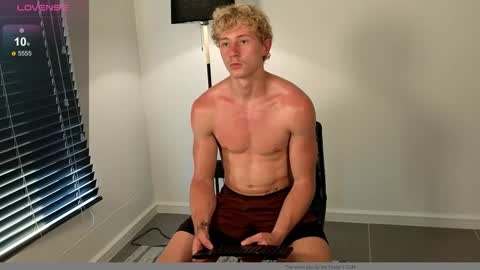 Snapshot of ryan_gainzz chatting on 03.10.26 Ryan gainzz online show from 03.10.26