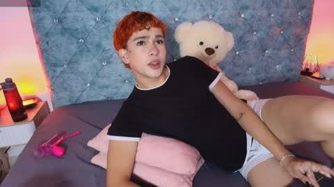 Snapshot of ryan_onfire chatting on 04.15.26 R Y A N ON F I R E online show from 04.15.26