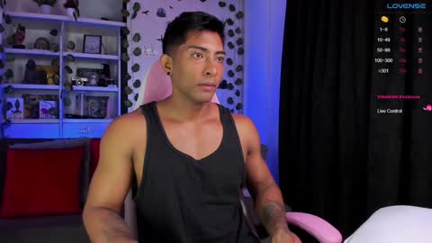 Snapshot of ryanboy30 chatting on 01.13.25 ryanboy30 online show from 01.13.25