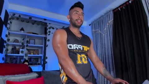 Snapshot of ryanboy30 chatting on 09.15.25 ryanboy30 online show from 09.15.25