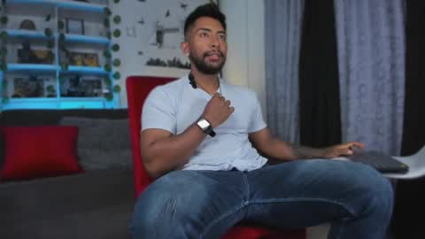 Snapshot of ryanboy30 chatting on 12.01.25 ryanboy30 online show from 12.01.25