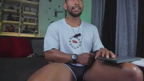 Snapshot of ryanboy30 chatting on 01.05.26 ryanboy30 online show from 01.05.26