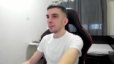 Snapshot of ryandusk chatting on 03.05.25 Andrew C. online show from 03.05.25