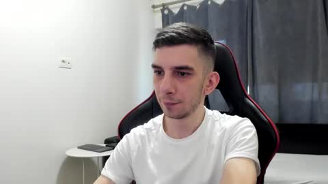 Snapshot of ryandusk chatting on 03.05.25 Andrew C. online show from 03.05.25