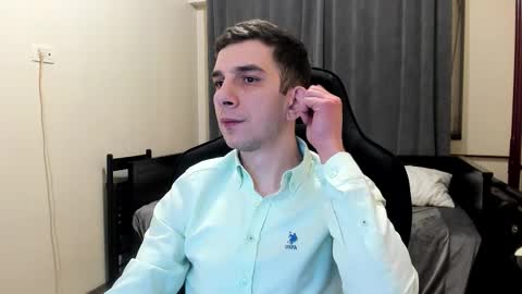 Snapshot of ryandusk chatting on 02.06.26 Andrew C. online show from 02.06.26