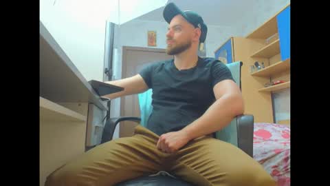 Ryanstone  online show from 01.10.26