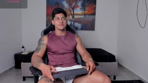 ryanwhite3 online show from 04.03.26