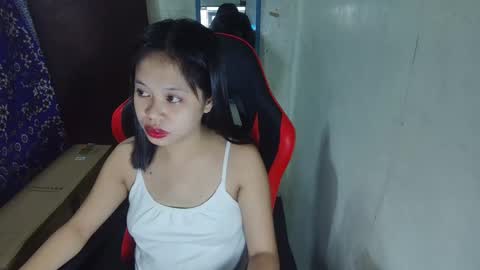 Snapshot of rylee_beau chatting on 01.10.25 Beau Angel online show from 01.10.25