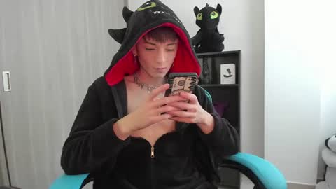 Snapshot of ryo_bleu chatting on 07.09.26 RYO BLEU online show from 07.09.26