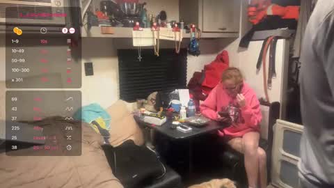 Snapshot of rytracey2024 chatting on 11.02.25 RyTracey2024 online show from 11.02.25