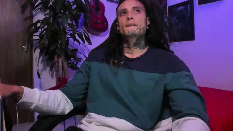 leopmonk help me reach 100 thumbs up online show from 12.17.25