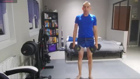 Snapshot of ryukukamifr chatting on 09.22.25 Ryuk FR online show from 09.22.25