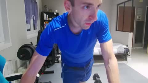 Snapshot of ryukukamifr chatting on 10.06.25 Ryuk FR online show from 10.06.25