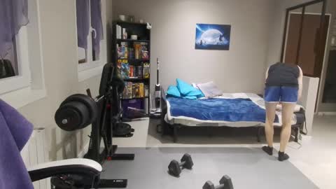 Snapshot of ryukukamifr chatting on 03.27.26 Ryuk FR online show from 03.27.26