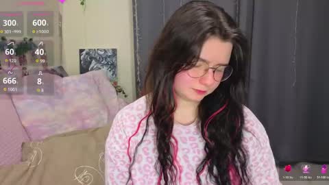 Kate online show from 04.17.26